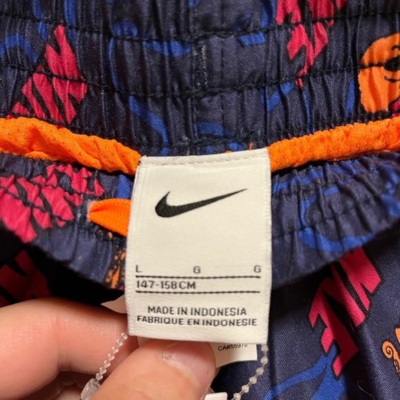 New Nike Octopus Swim Trunks Shorts Size L Kids - Picture 8 of 9